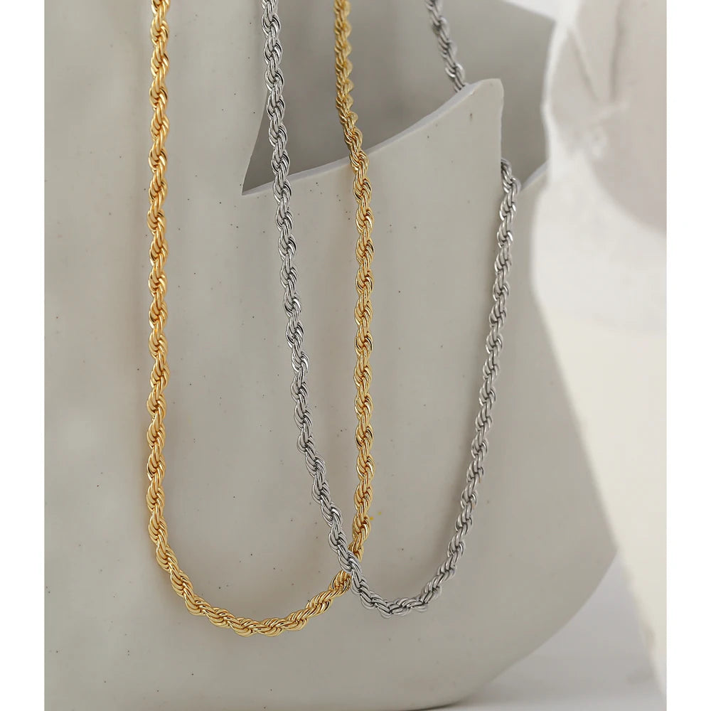 Delilah Necklace