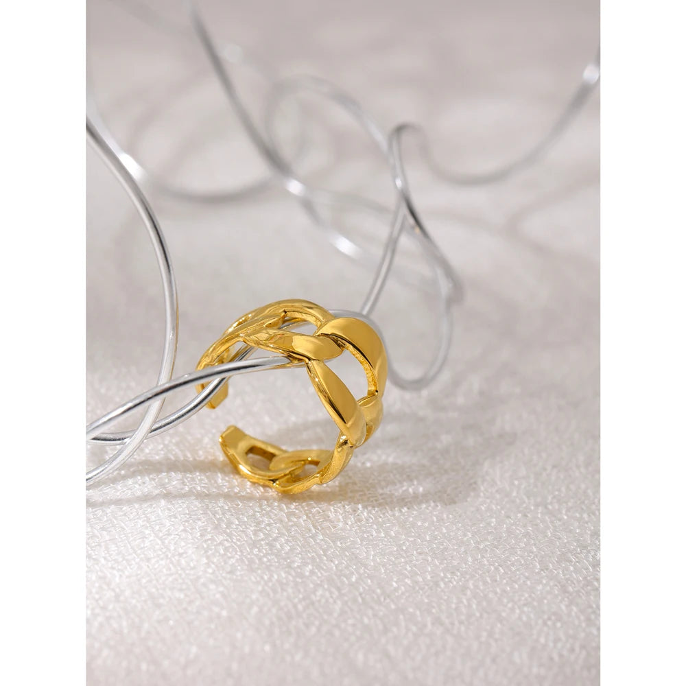 Cecilia Ring
