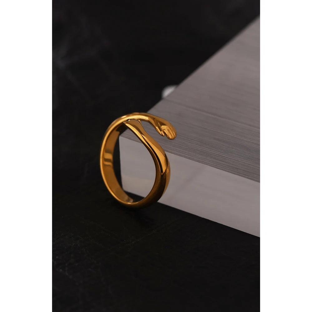 Luna Ring