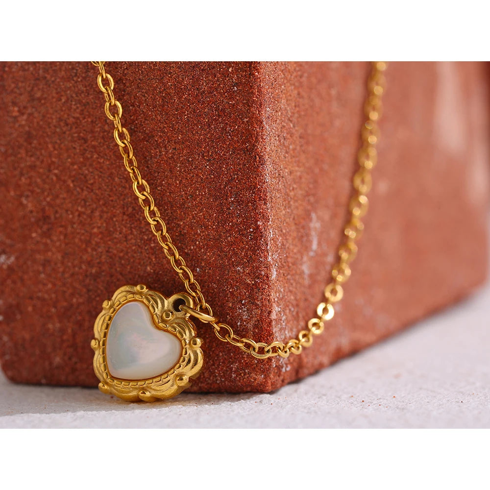 Quinn Necklace