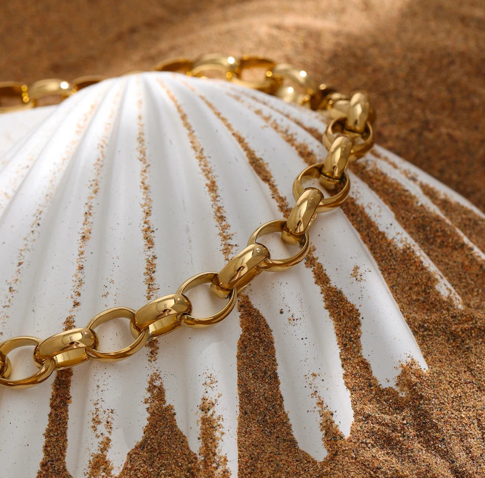Madeline Necklace