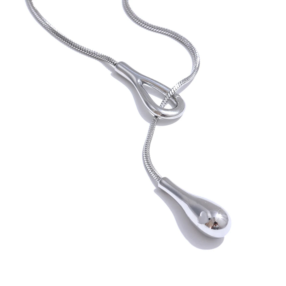 Joanne Necklace
