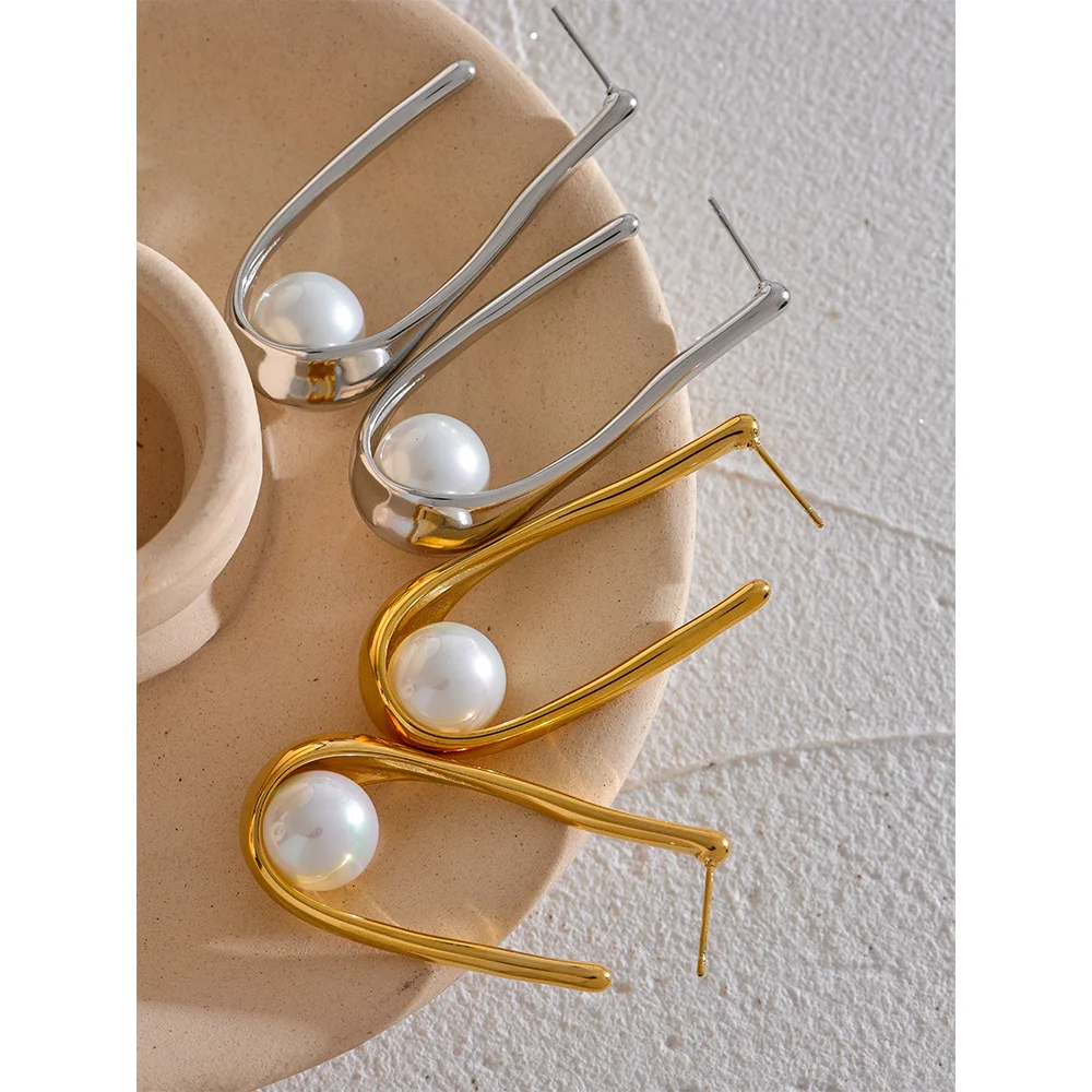 Diana Earring