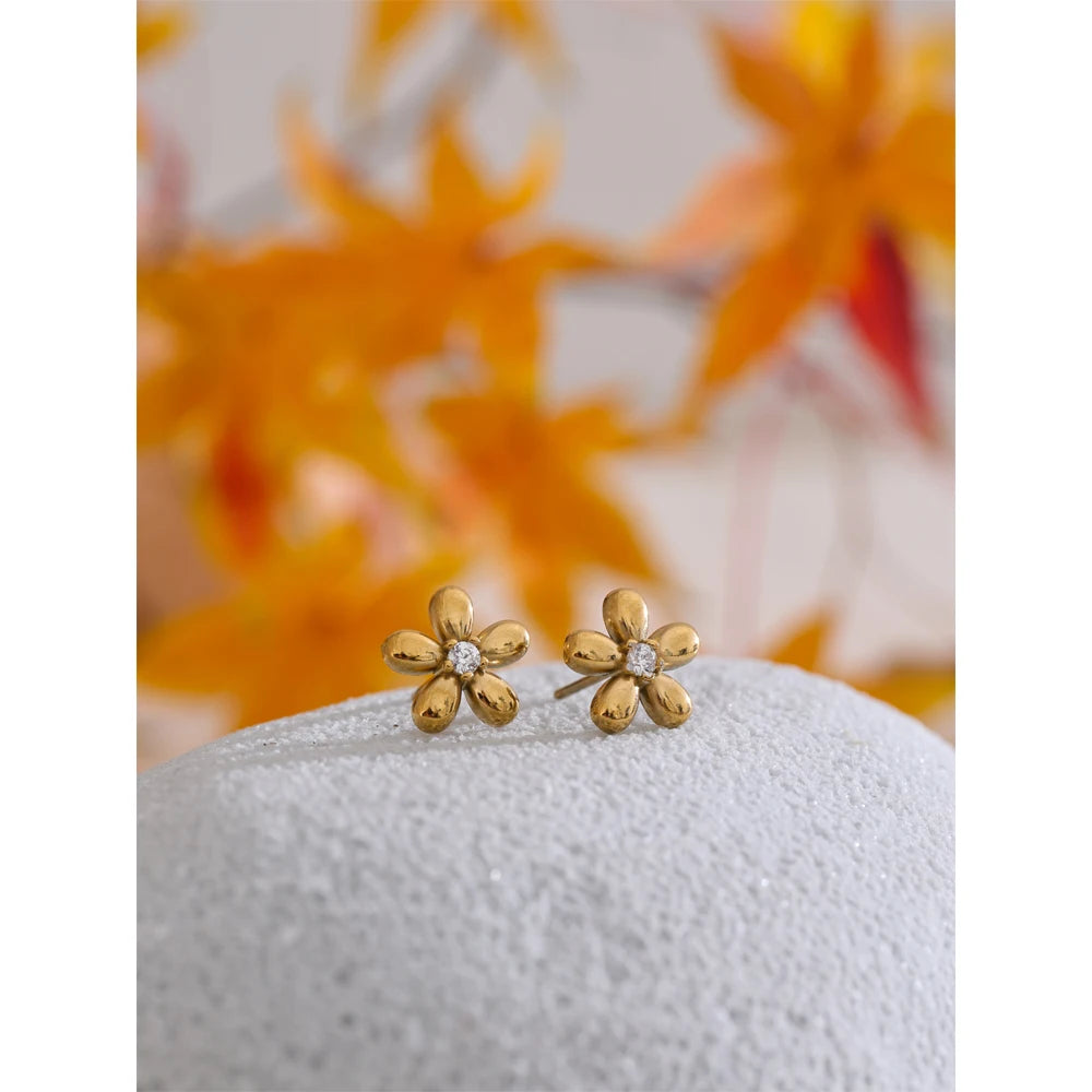 Lucia Earring