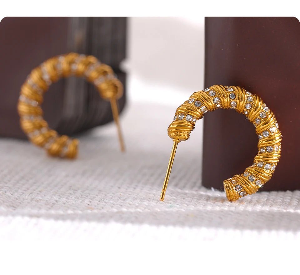 Isabelle Earring