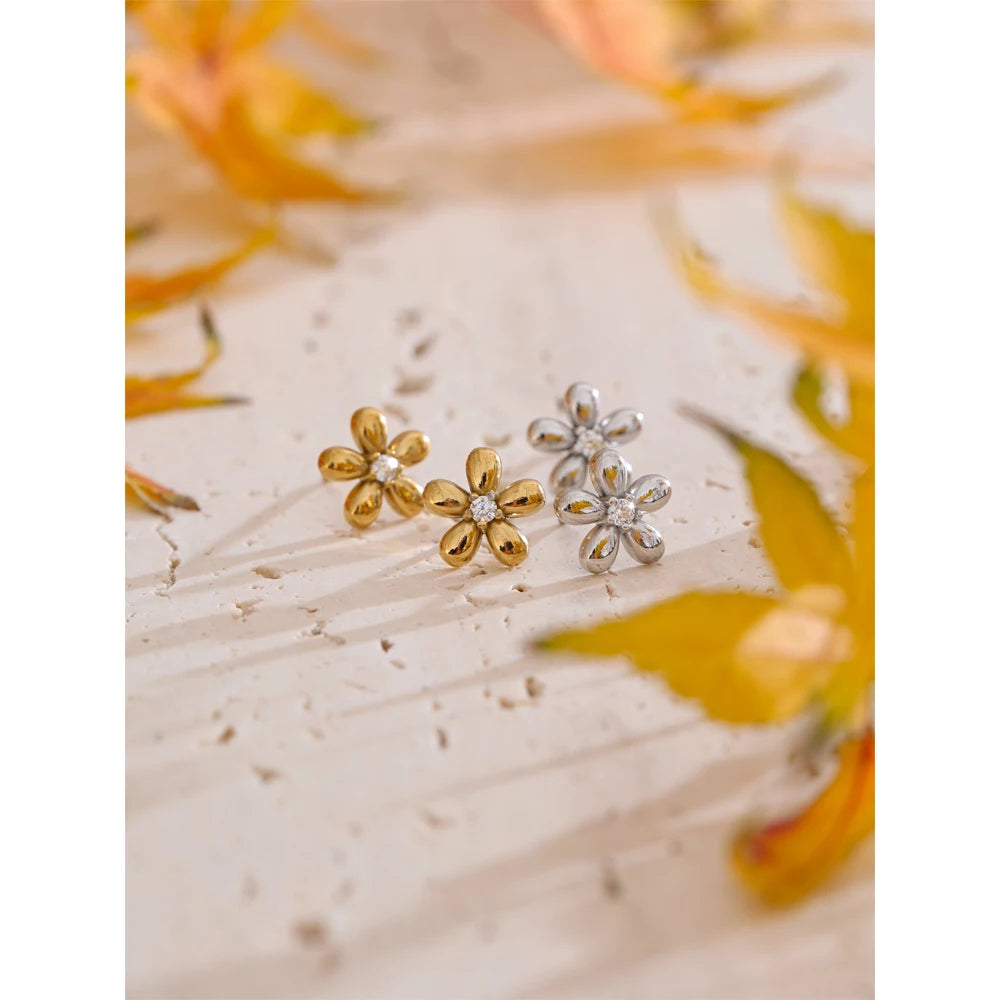 Lucia Earring