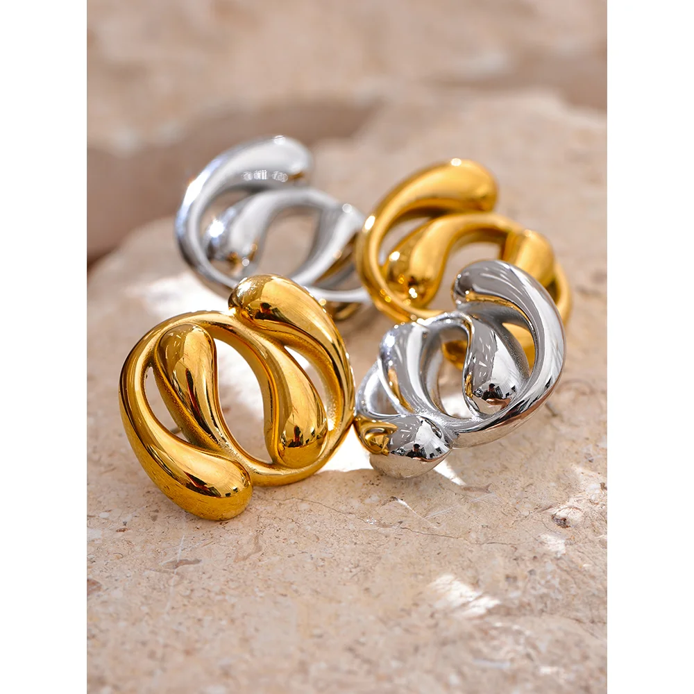 Sloane Earring