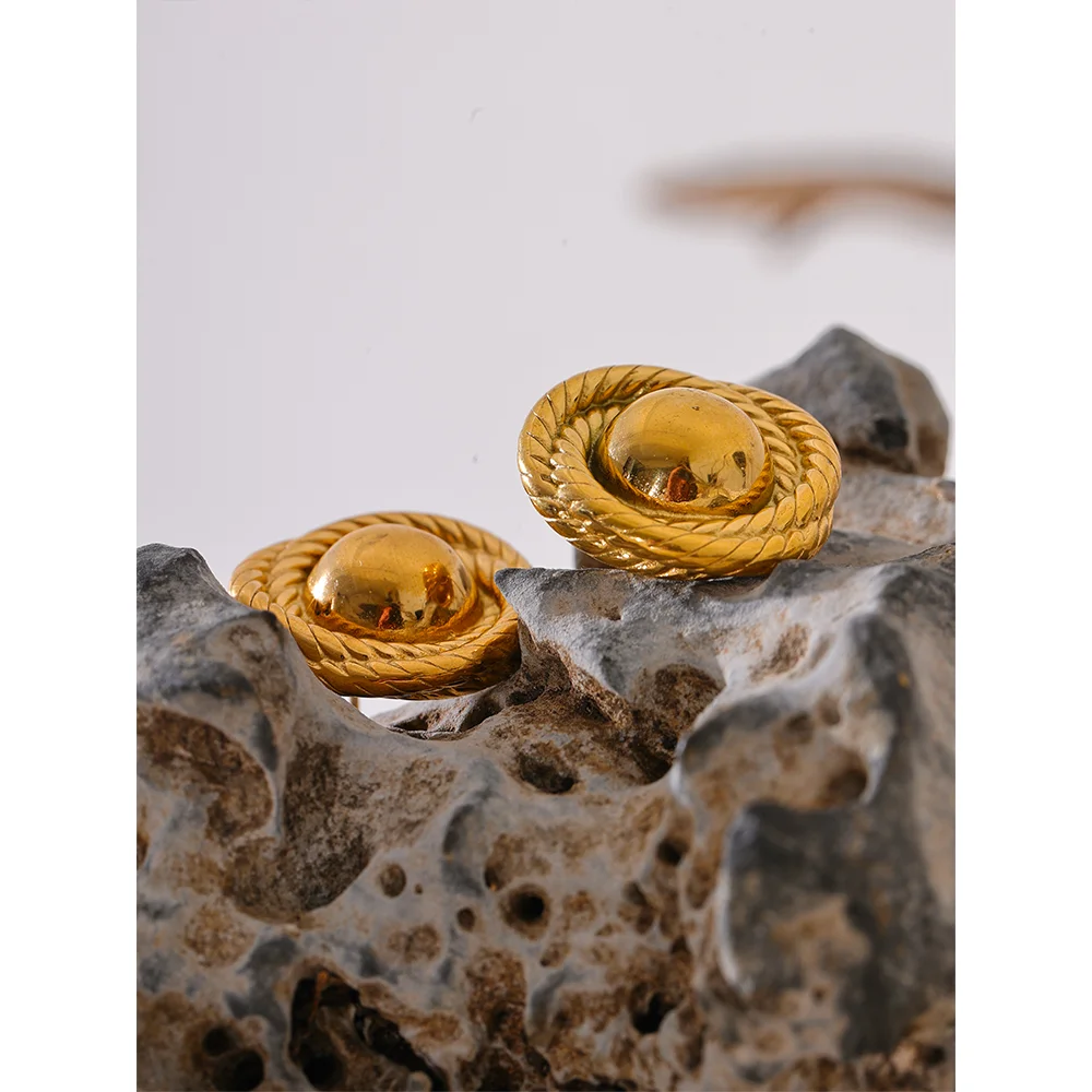 Rowan Earring