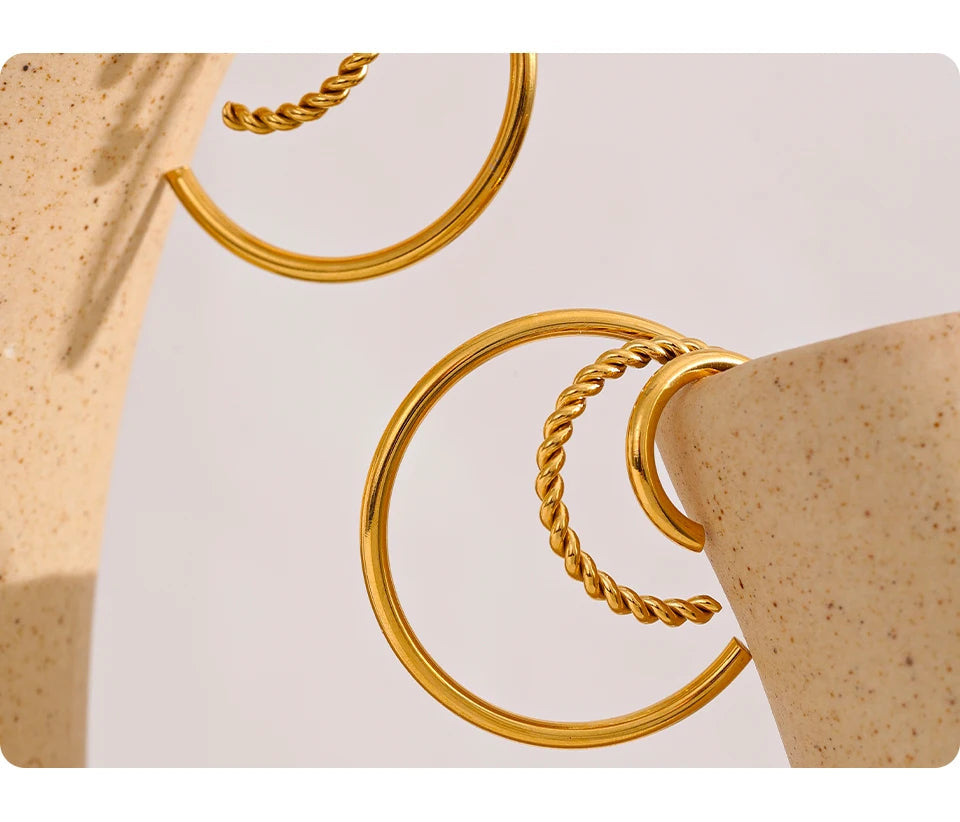 Elliana Earring