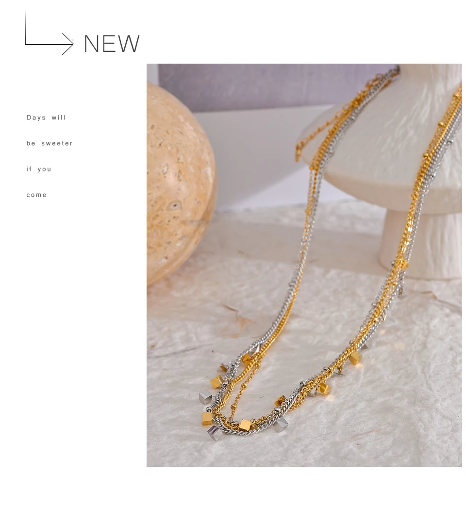 Ariana necklace
