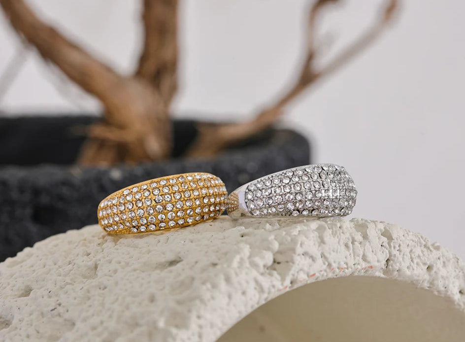 Nora Ring