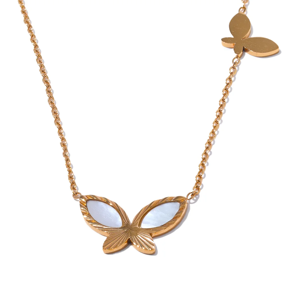 Everly Necklace