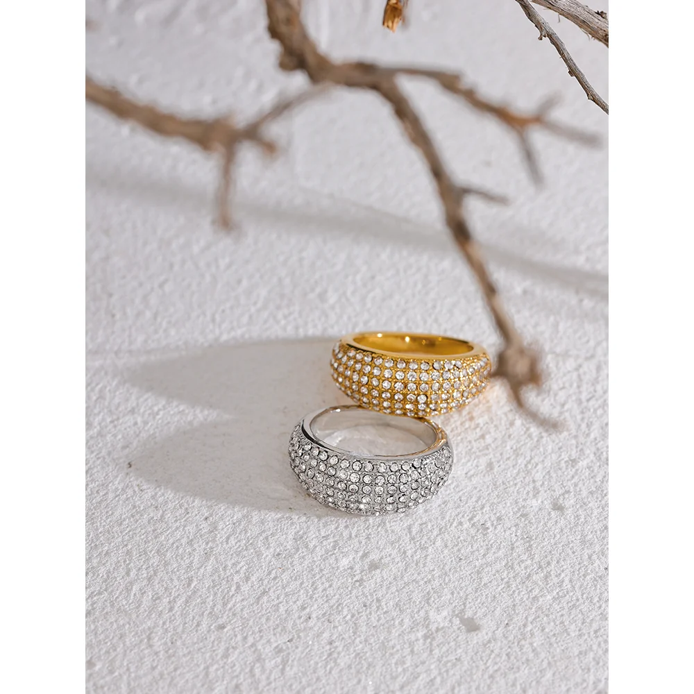 Nora Ring