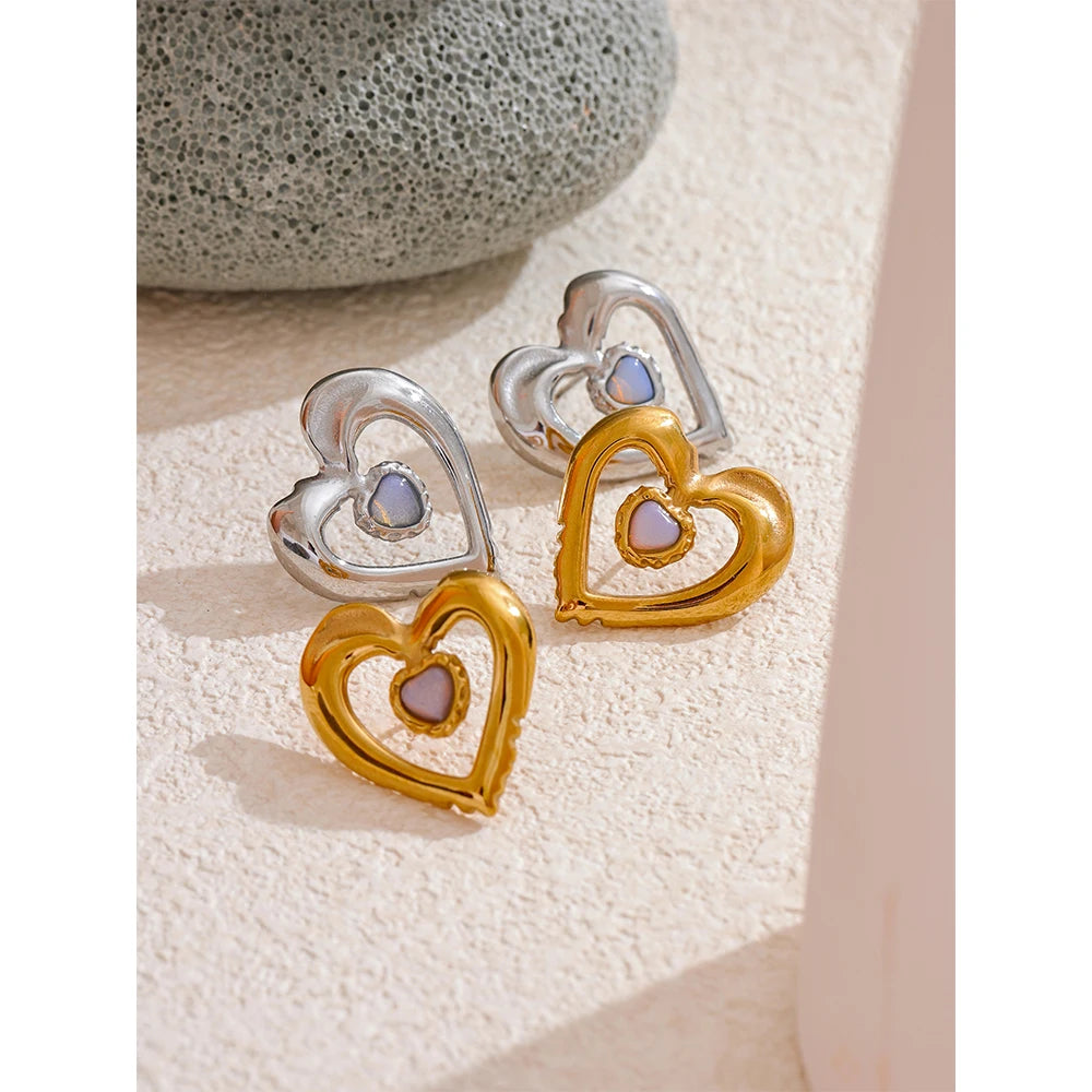 Mary Earring