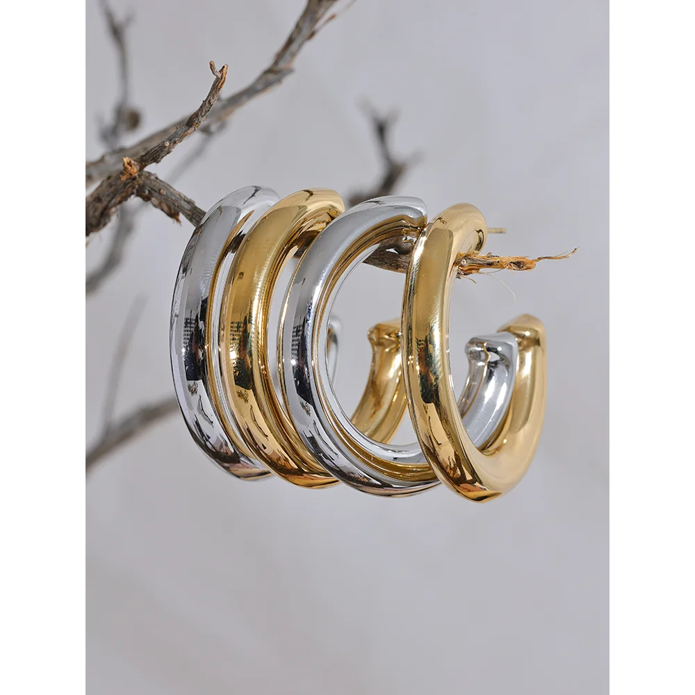Delaney Earring