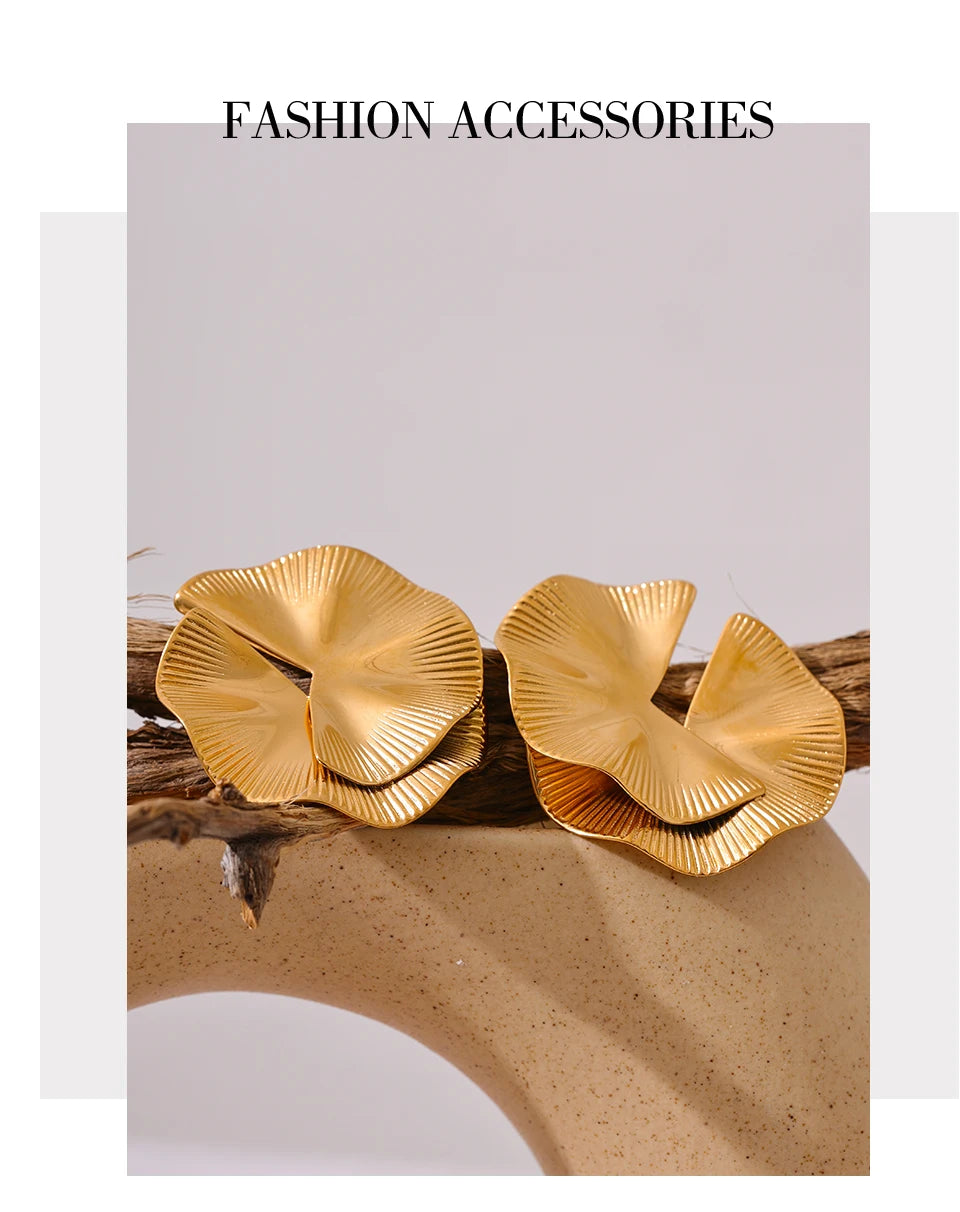 Harlow Earring
