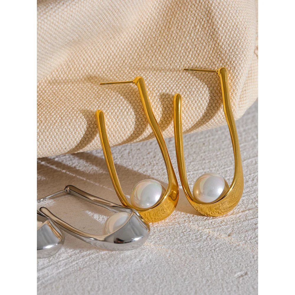 Diana Earring