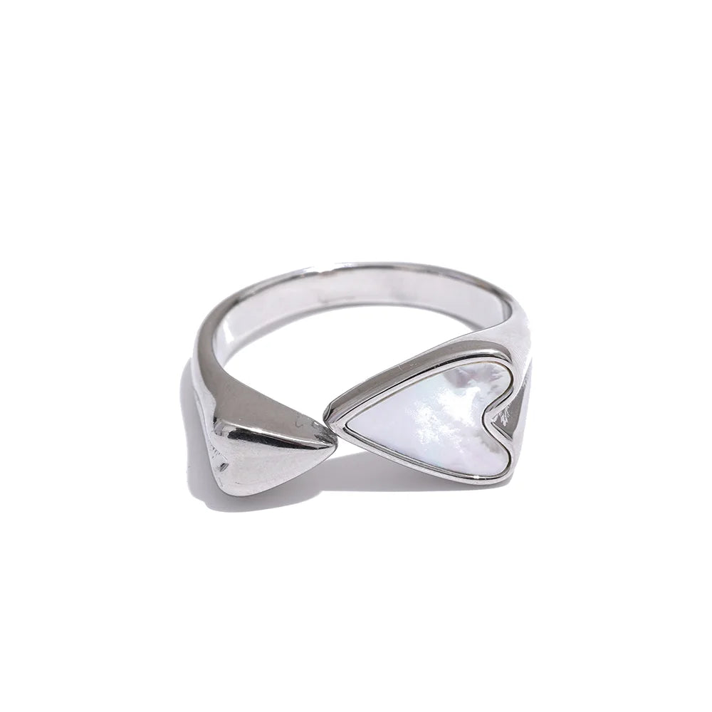 Gianna Ring