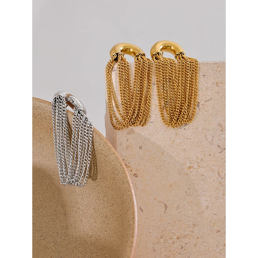 Molly Earring