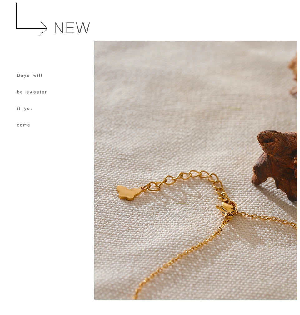 Everly Necklace