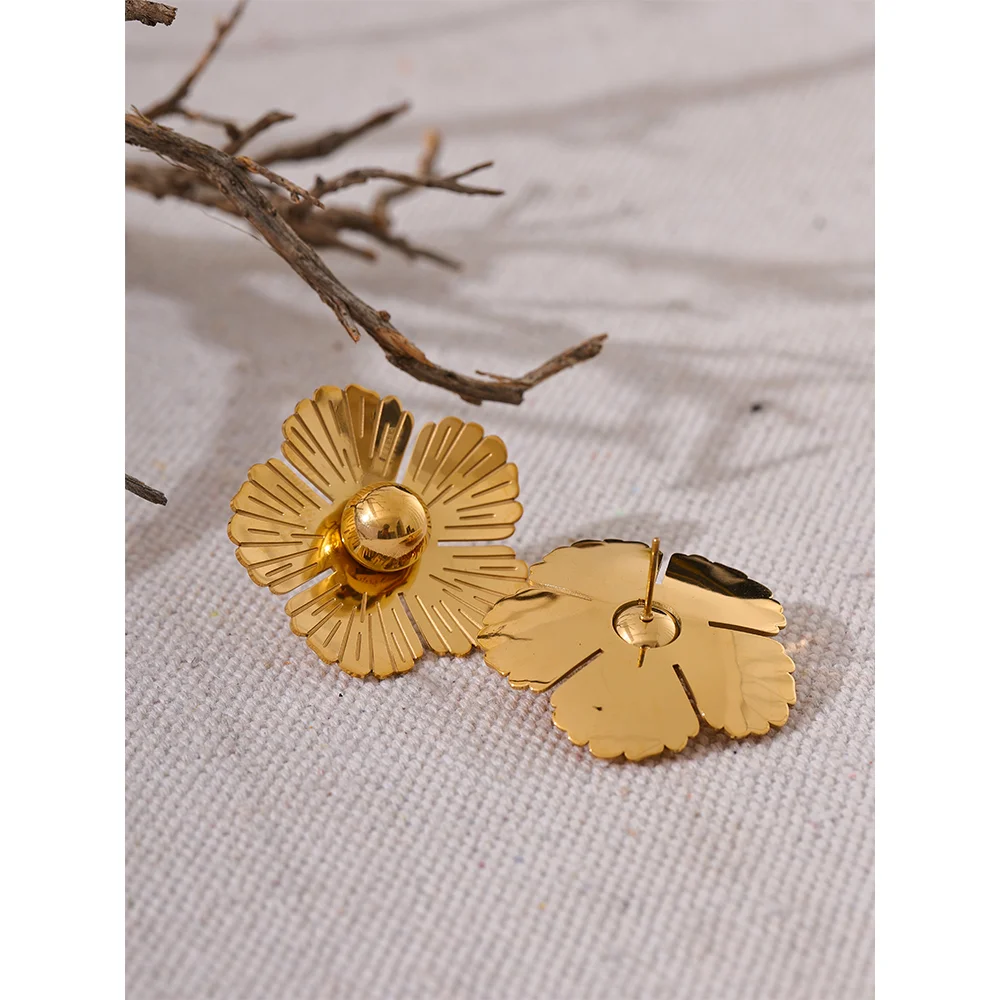 Sage Earring