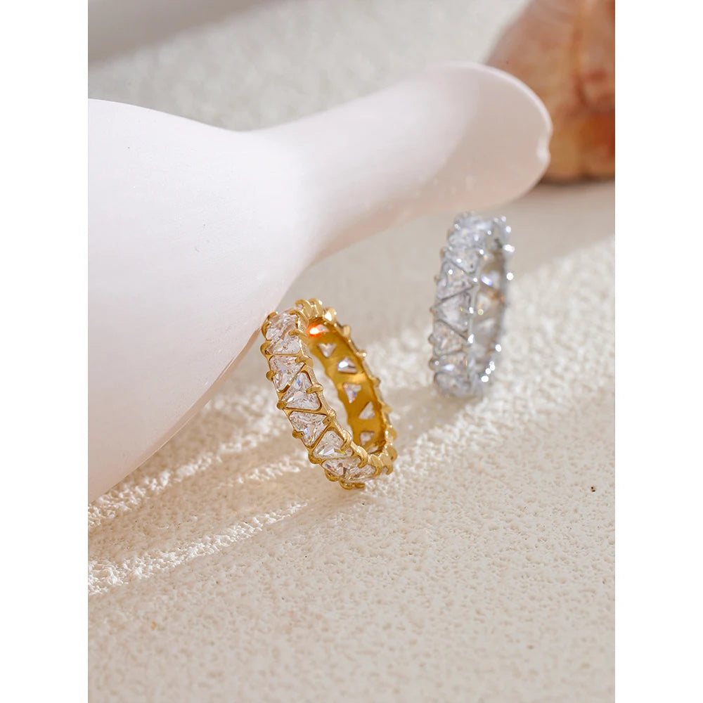 Genesis ring