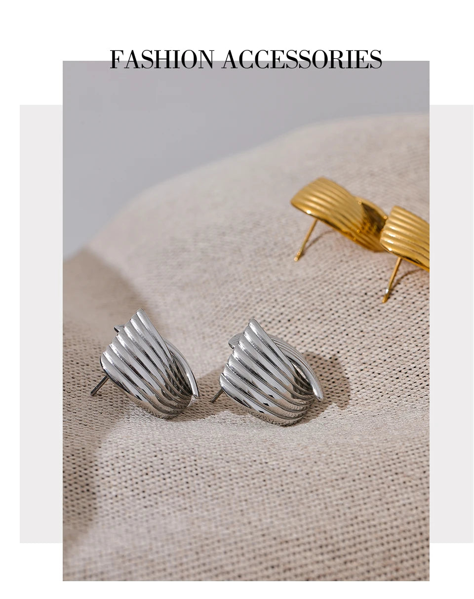 Vivienne Earring