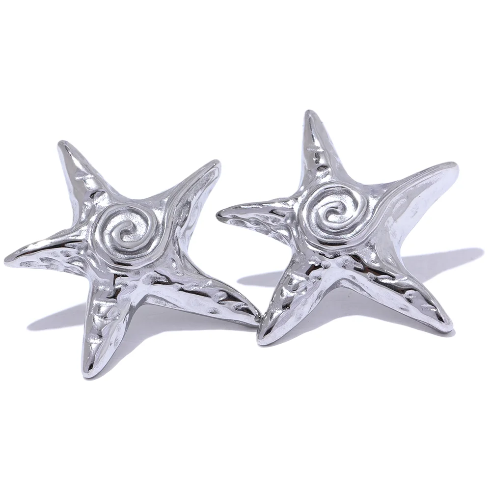 Selena Earring