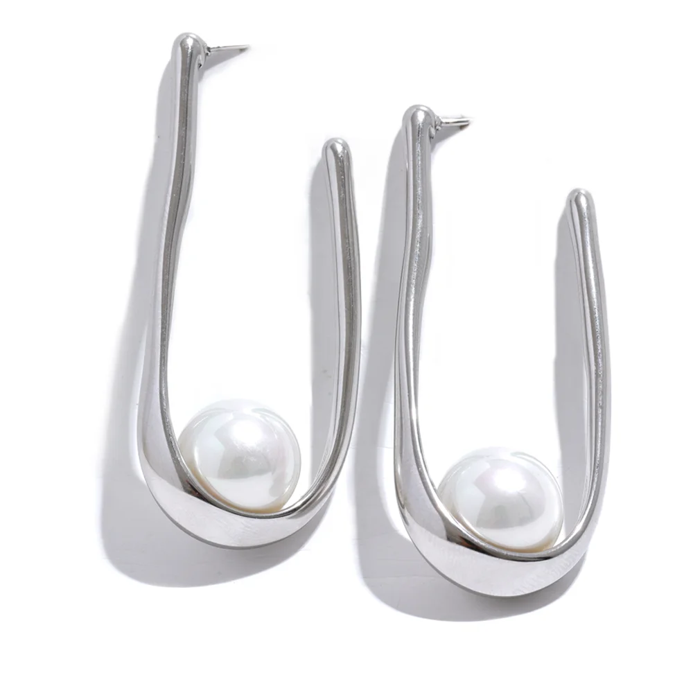 Diana Earring