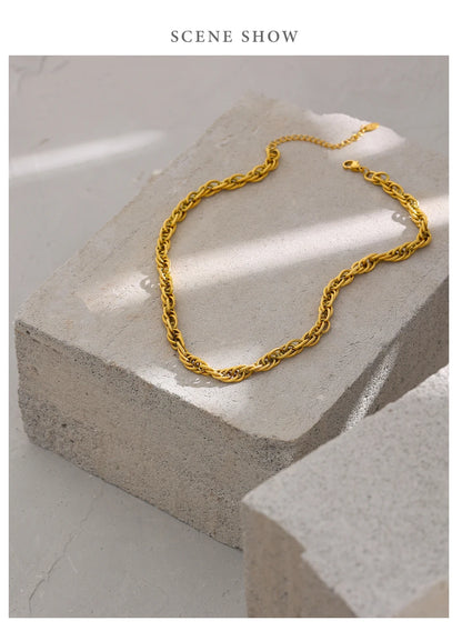 Alice Necklace