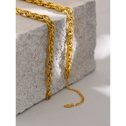 Alice Necklace