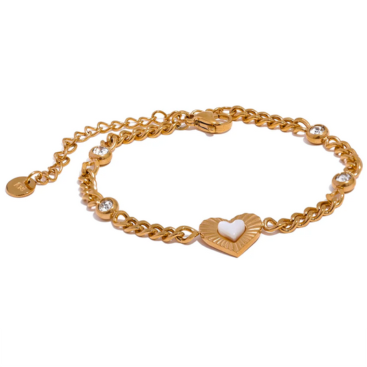 Amira Bracele