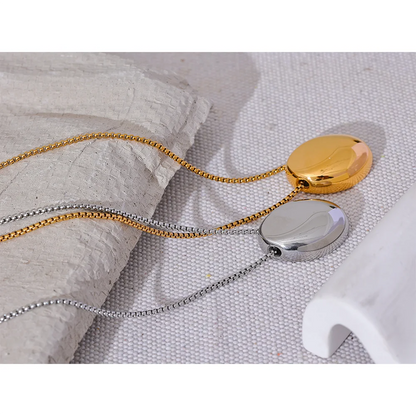 Cora Necklace