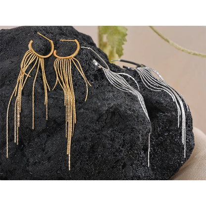Saylor Earring