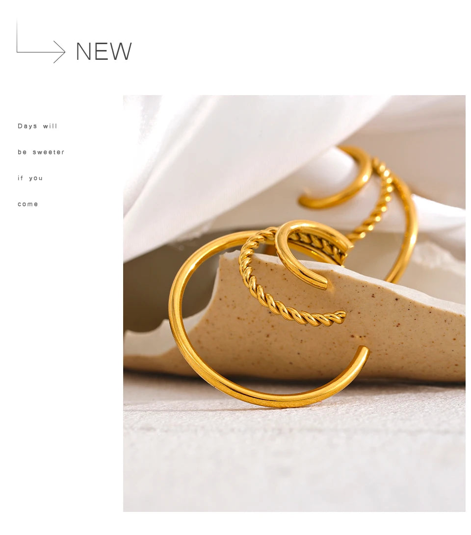 Elliana Earring